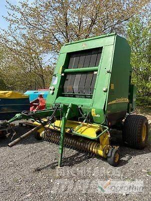 John Deere 592 MAXICUT Prasy zwijające