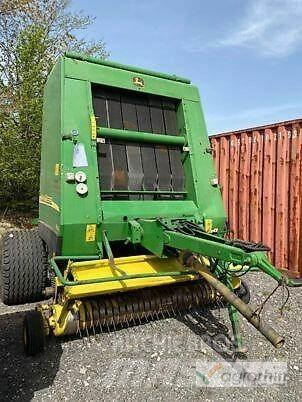John Deere 592 MAXICUT Prasy zwijające