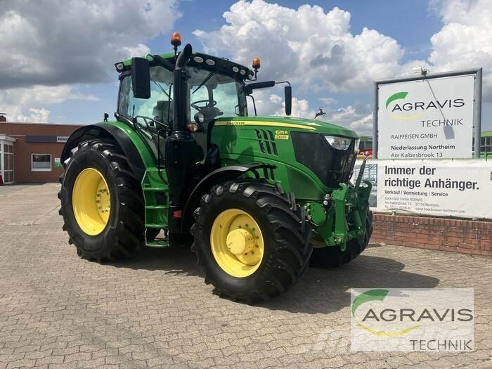 John Deere 6215 R Ciągniki rolnicze