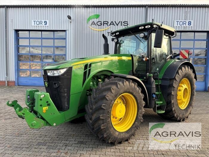 John Deere 8320 R Ciągniki rolnicze