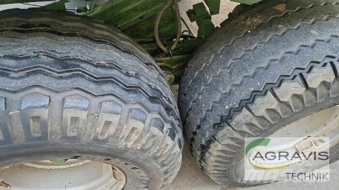 Krone BIG PACK 120-80 Prasy kostkujące
