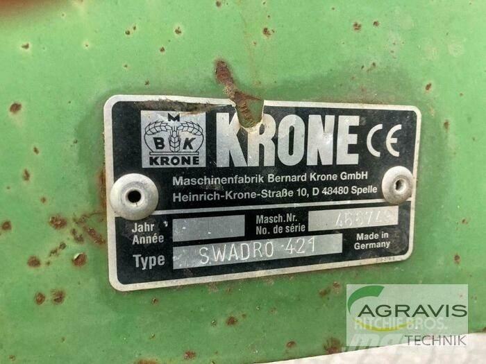 Krone SWADRO 421 Zgrabiarki i przetrząsacze