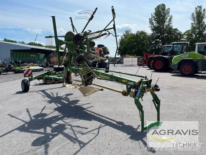 Krone SWADRO 810 Zgrabiarki i przetrząsacze