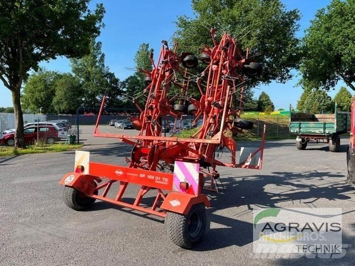 Kuhn GF 10601 TO Zgrabiarki i przetrząsacze