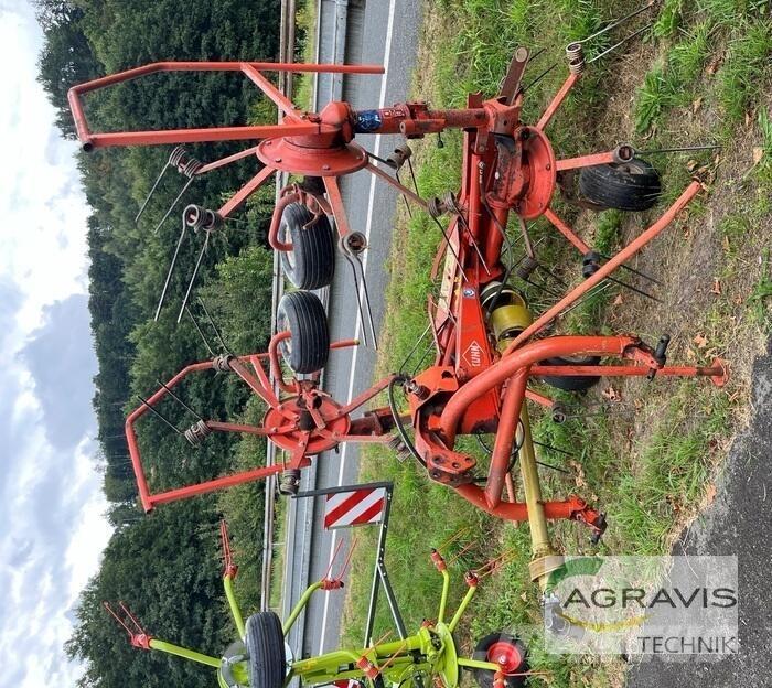 Kuhn GF 4201 MH Zgrabiarki i przetrząsacze