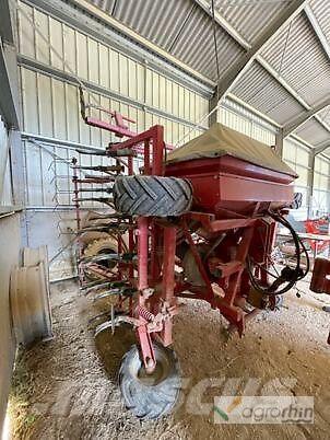 Kverneland TS Siewniki kombinowane