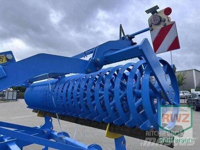 Lemken Karat 10/300 Kultywatory