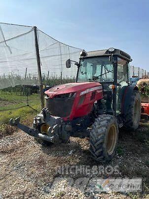Massey Ferguson 3710 F Ciągniki rolnicze