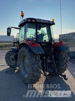Massey Ferguson 5713S Ciągniki rolnicze