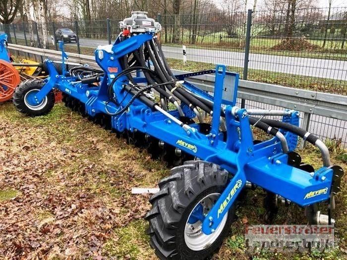 Meyer MIXI 6000 Brony