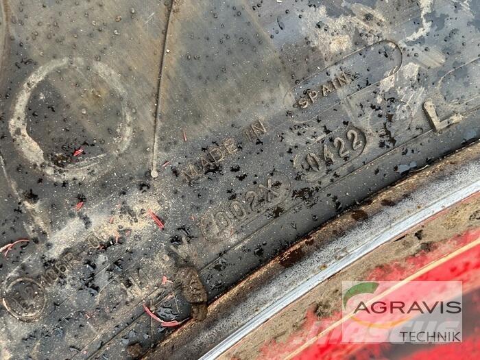 Michelin KR 710/75R42 Opony, koła i felgi