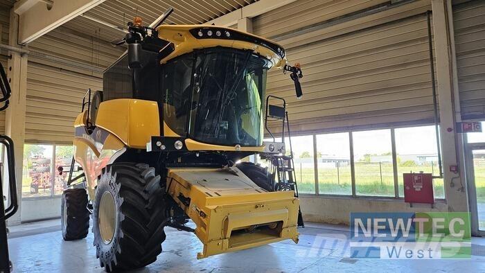 New Holland CX 5.80 Kombajny zbożowe
