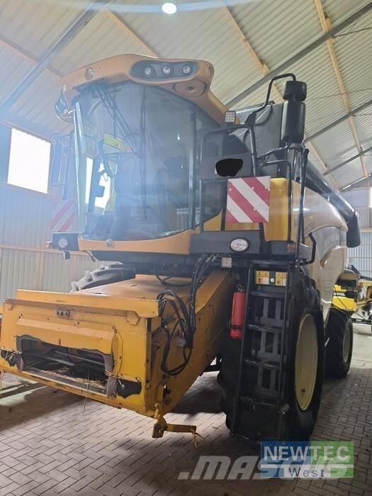 New Holland CX 5090 Kombajny zbożowe