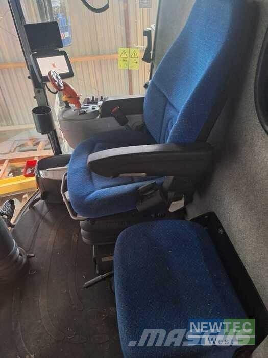 New Holland CX 5090 Kombajny zbożowe