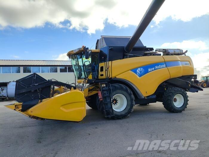 New Holland CX 8080 Kombajny zbożowe