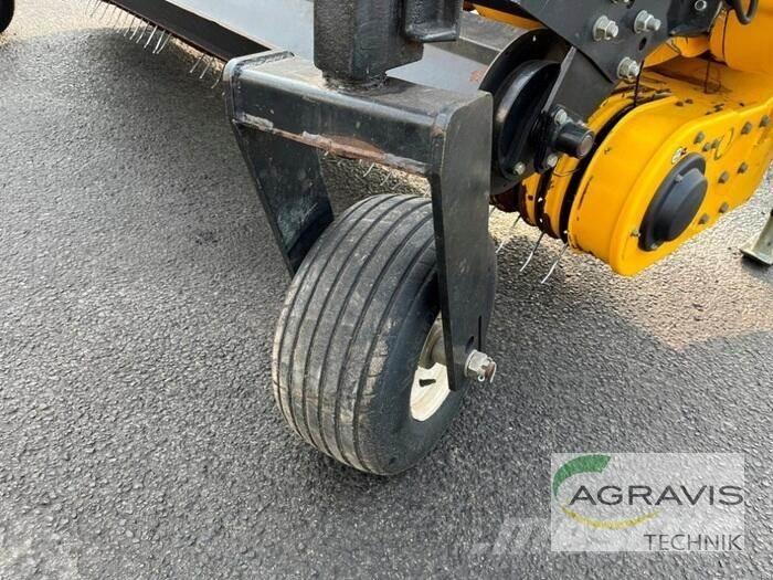 New Holland PICK UP Osprzęt do słomy