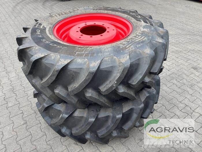Pirelli KR 460/85R30 Opony, koła i felgi