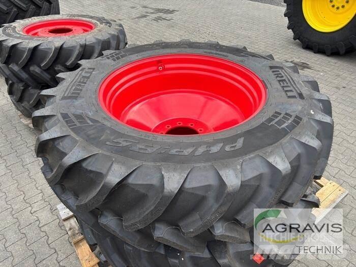 Pirelli KR 520/85R42 Opony, koła i felgi
