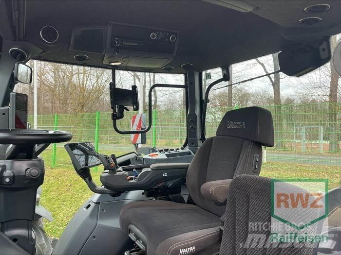 Valtra Q305 Ciągniki rolnicze
