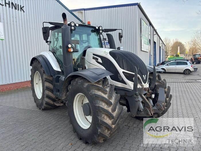 Valtra T 214 D Ciągniki rolnicze