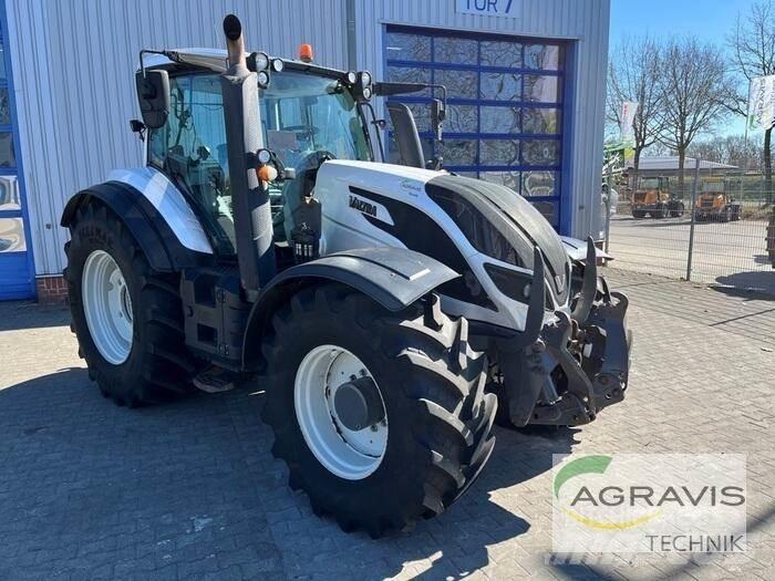 Valtra T 214 D Ciągniki rolnicze