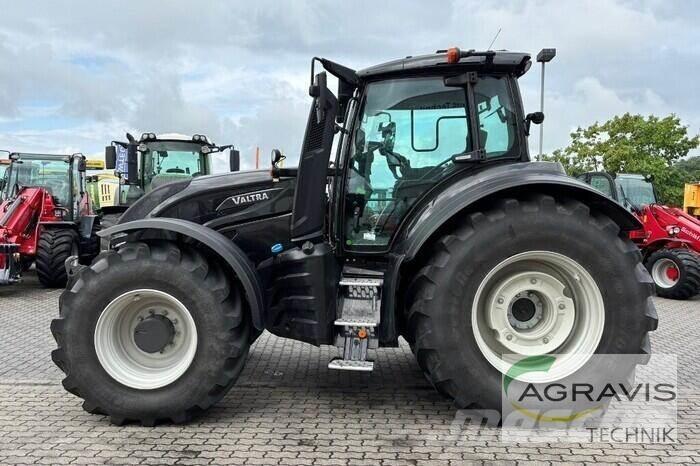 Valtra T 235 D Ciągniki rolnicze