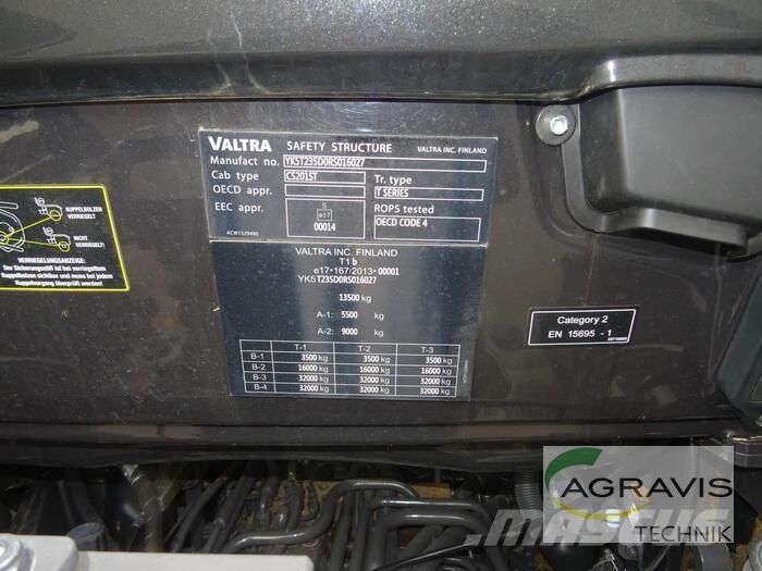 Valtra T 235 D 2A1 Ciągniki rolnicze