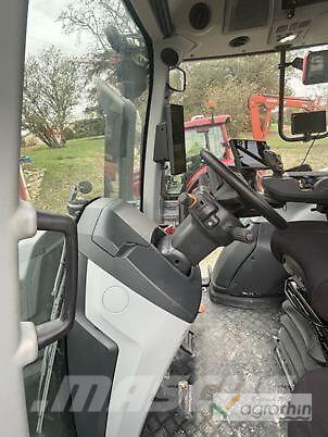 Valtra T215D Ciągniki rolnicze