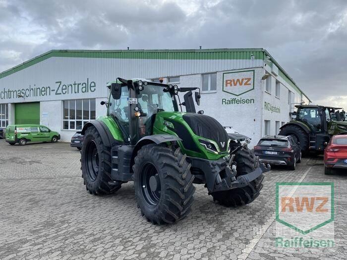Valtra T235V Ciągniki rolnicze