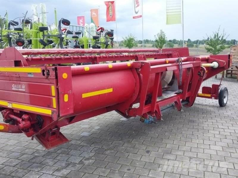 Case IH 742 ME Osprzęt do słomy