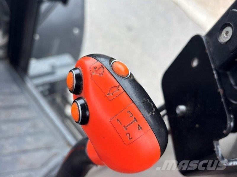 Case IH JXU 95 Ciągniki rolnicze