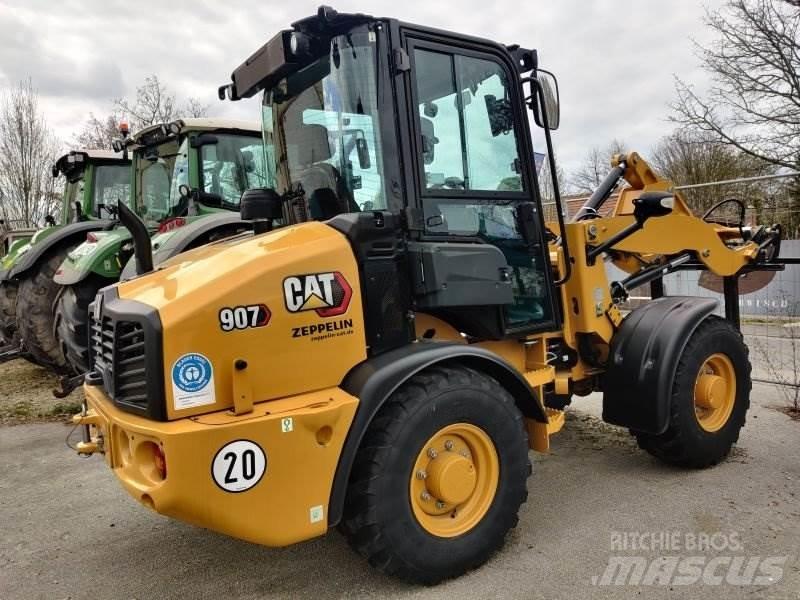 CAT 907 Ładowarki kołowe