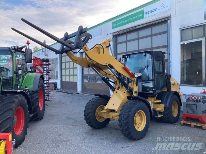 CAT 908 Ładowarki kołowe