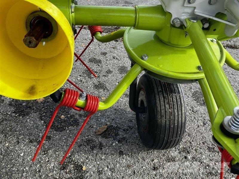 CLAAS VOLTO 80 Zgrabiarki i przetrząsacze