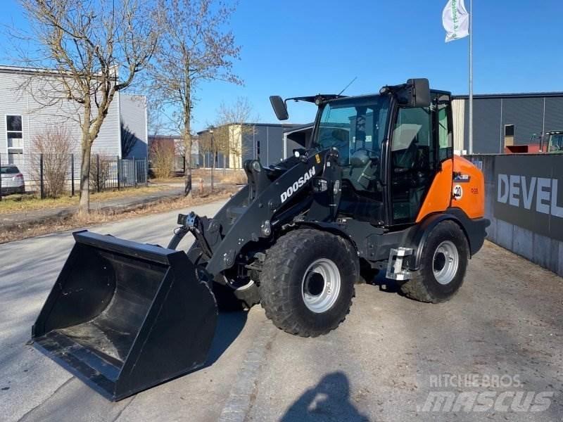Doosan DL 80-7 Ładowarki kołowe
