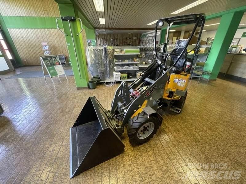 GiANT G1200 Ładowarki burtowe