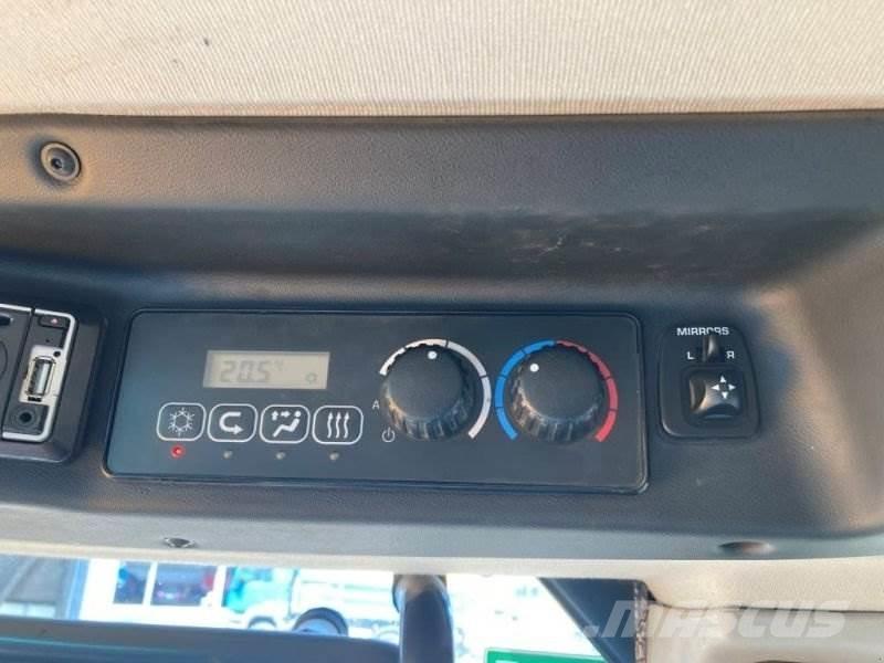 JCB 4220 Ciągniki rolnicze
