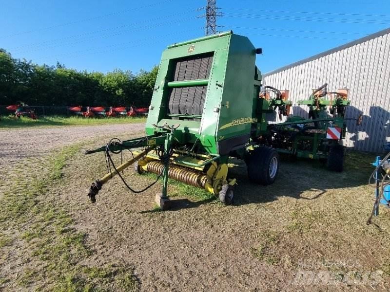 John Deere 592 Prasy zwijające