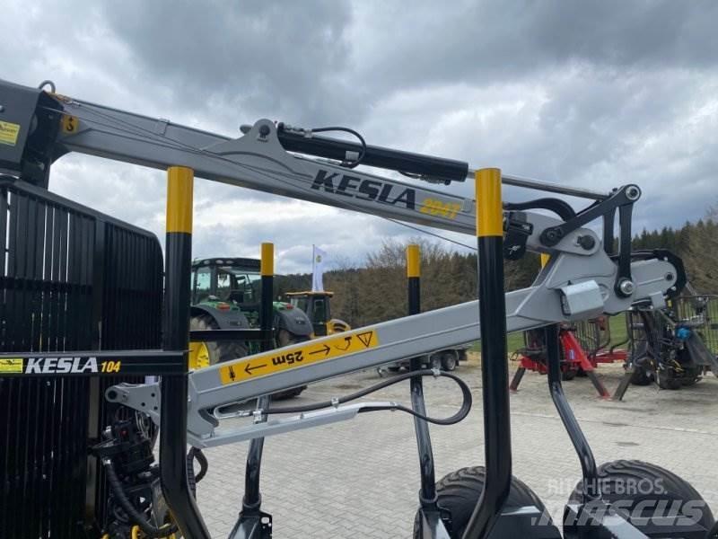 Kesla 104 + 204T Harwestery gąsienicowe
