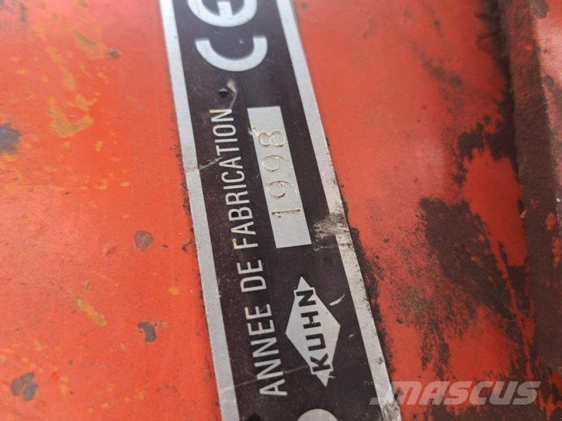 Kuhn GA 7302 Ciągnikowe żniwiarki pokosowe