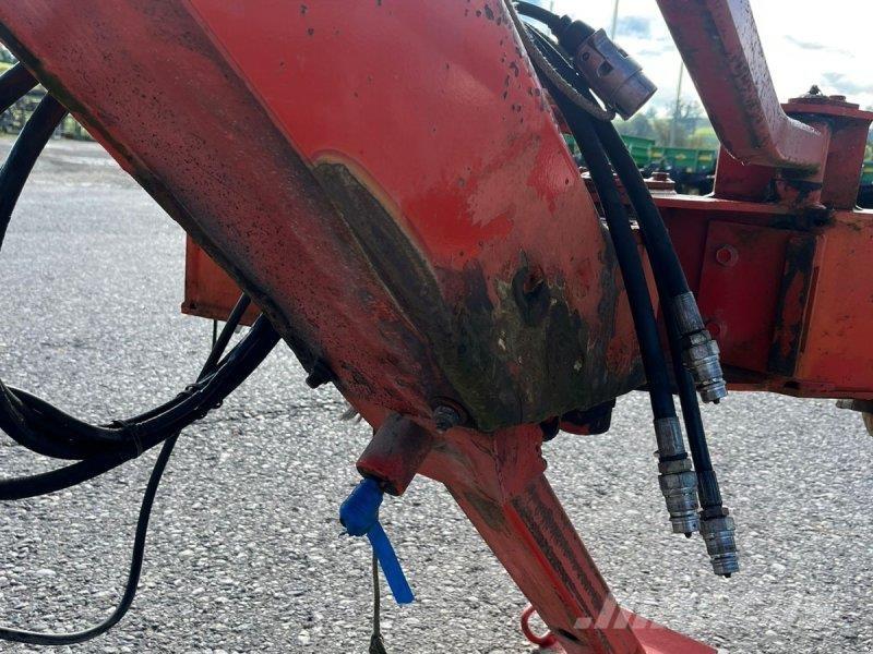 Kuhn GA7302DL Ciągnikowe żniwiarki pokosowe