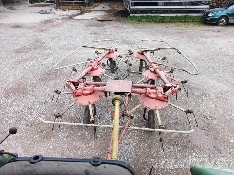 Kuhn GF 671 Zgrabiarki i przetrząsacze