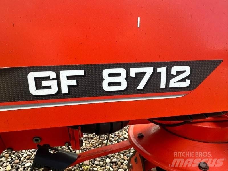 Kuhn GF 8712 Zgrabiarki i przetrząsacze