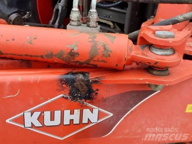 Kuhn TB 211 Kombajny silosowe