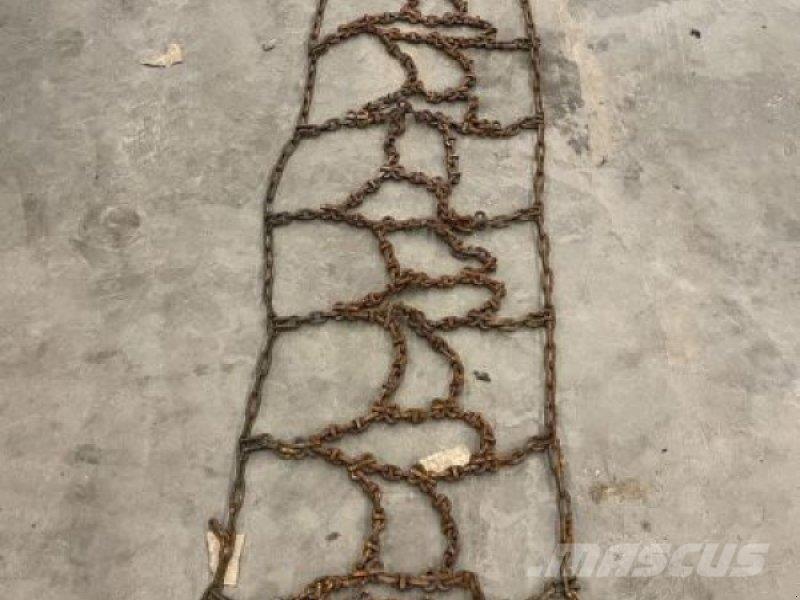  SCHNEEKETTEN Gąsienice, łańcuchy i podwozia