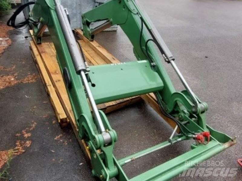 Stoll FZ 30 Ładowacze i koparki czołowe