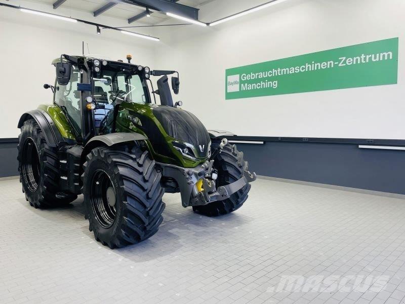 Valtra T215D Ciągniki rolnicze