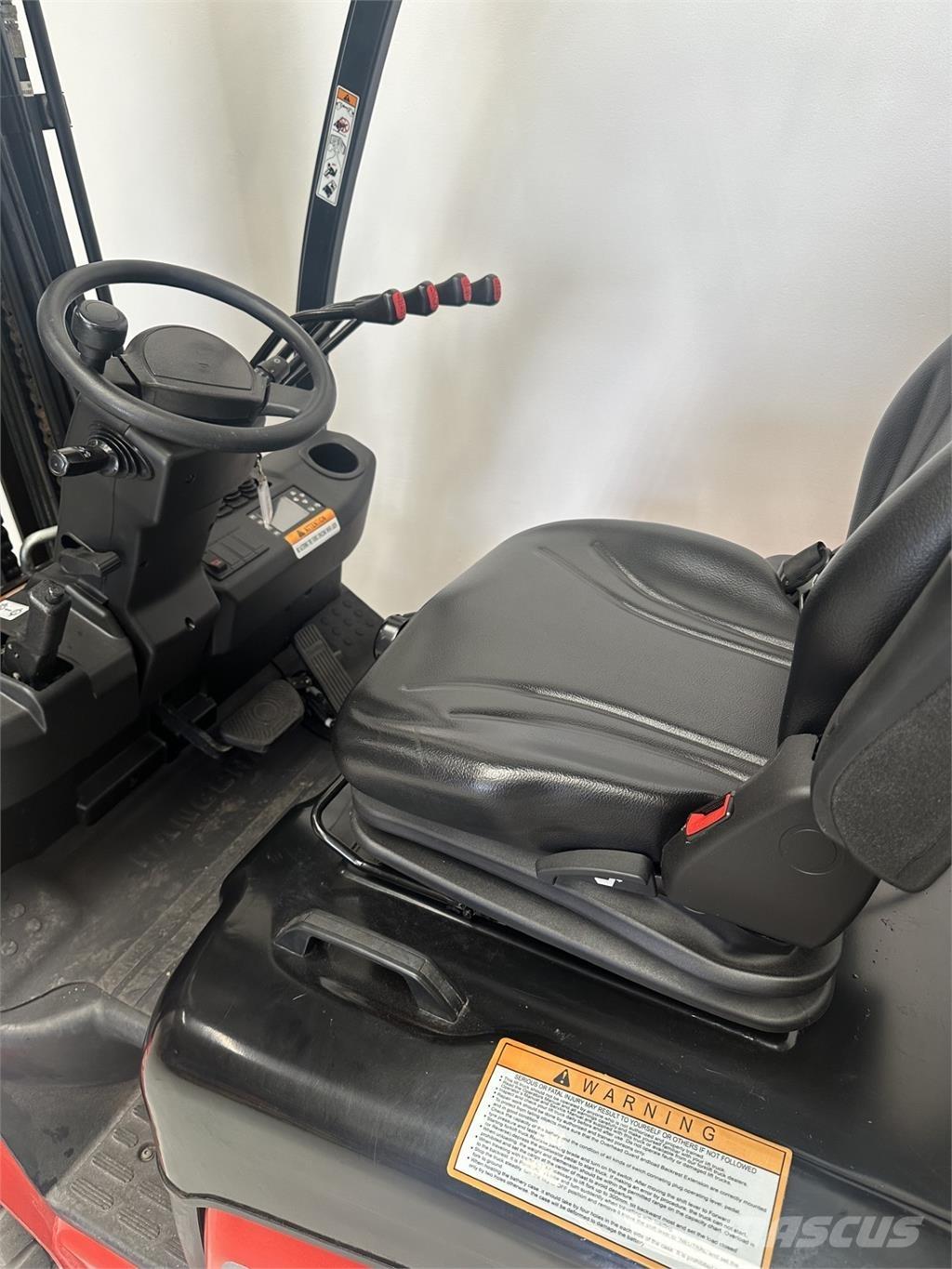 Tektra CPD35-XC4 Wózki elektryczne