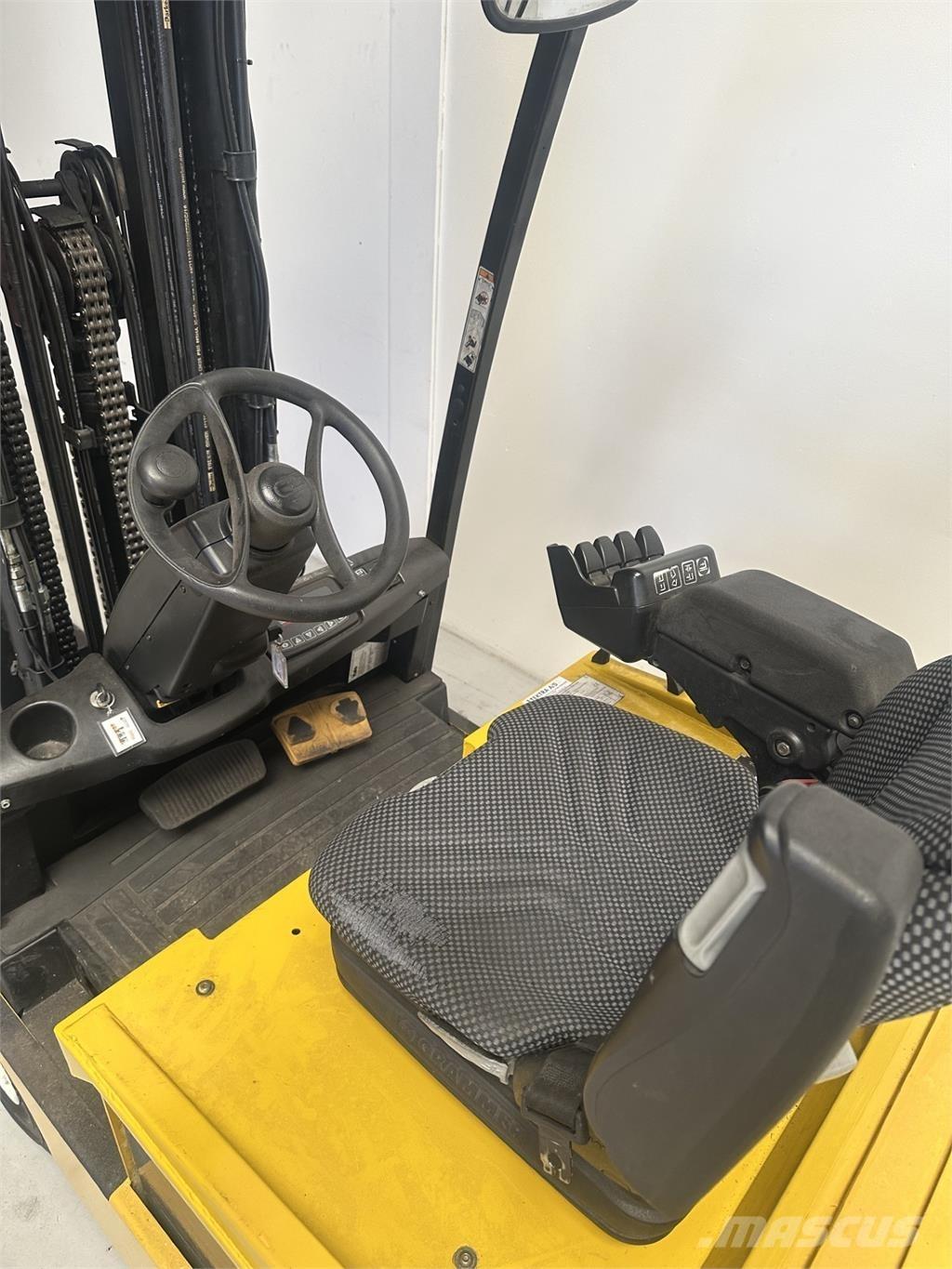 Yale ERP16ATF AC (SWB) Wózki elektryczne