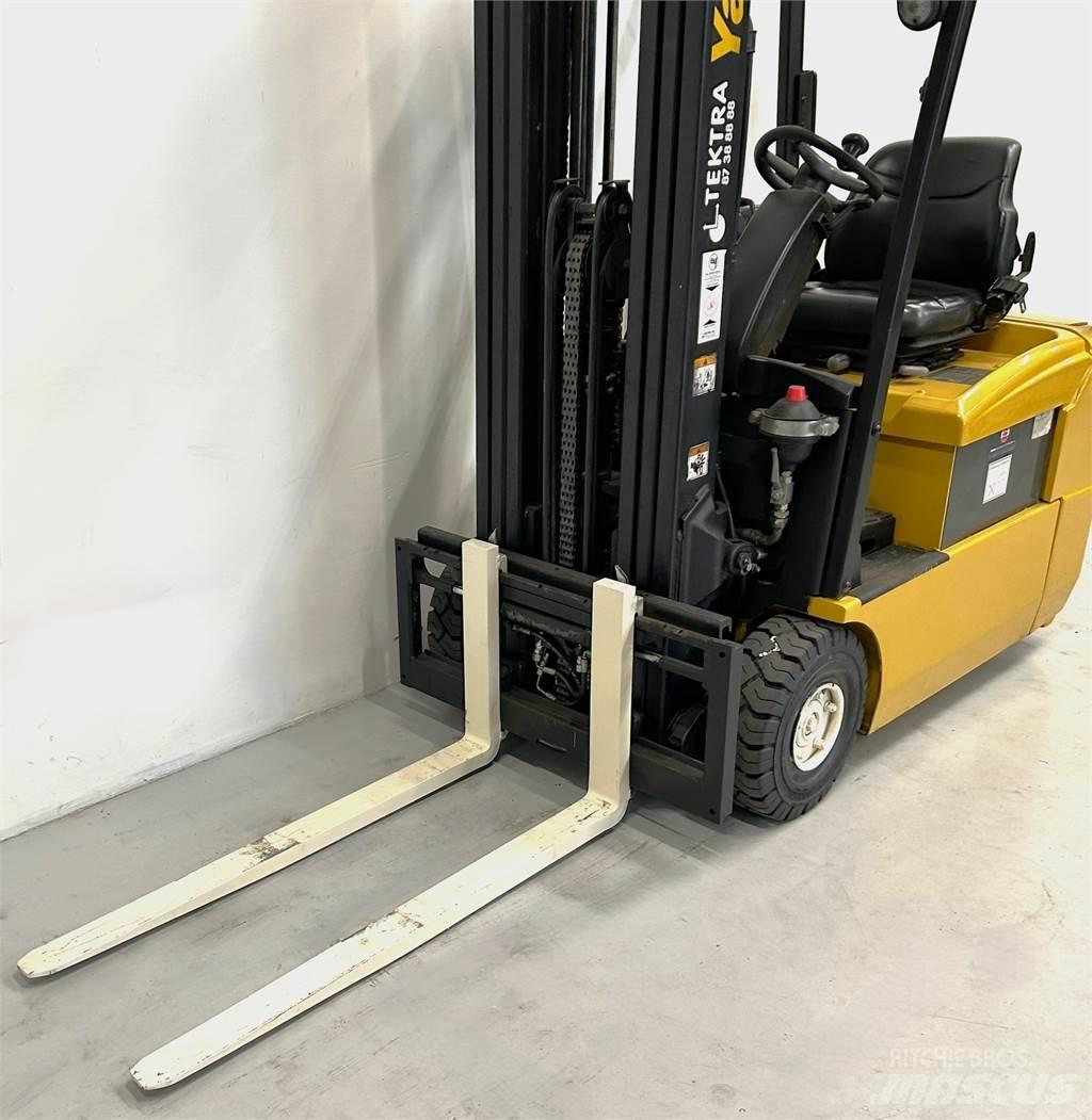 Yale ERP16ATF AC (SWB) Wózki elektryczne